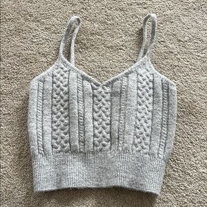 House of Harlow Gray Cable Knit Crop Top grey sweater top size small revolve